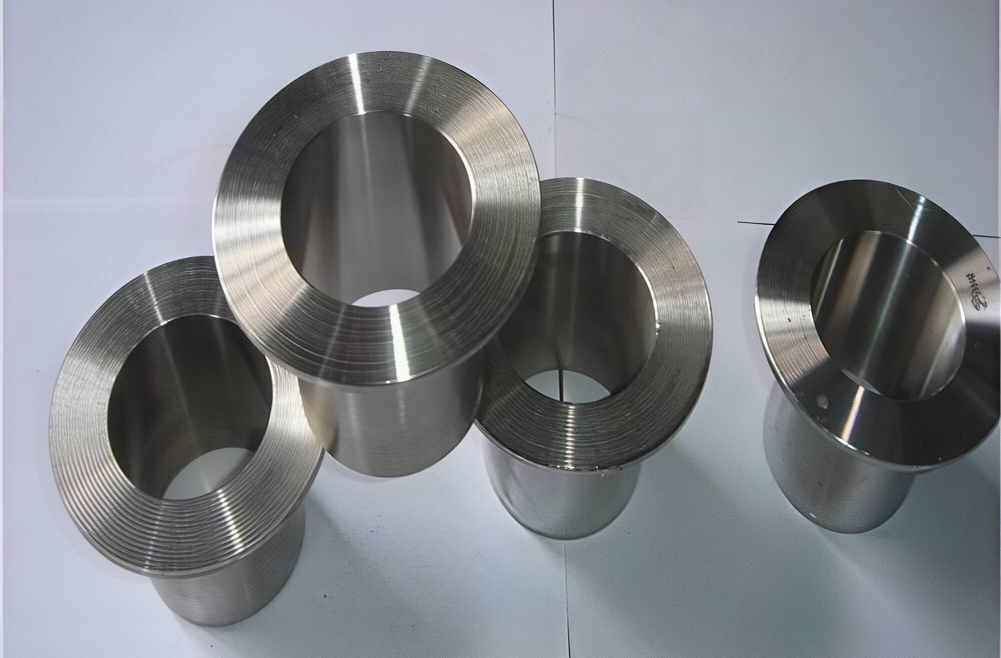 Long Type Lap Joint Stub End LP - The LP long-type flanged stub end is specifically designed for high-pressure, high-...